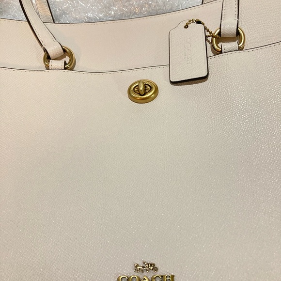 Women’s Coach Folio Tote Bag! Brand new never used! $295.00! Coach Store KOP! - Picture 2 of 16